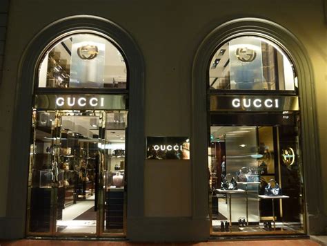 negozio gucci montecatini terme|Gucci a Montecatini Terme: orari, mappa e sconti .